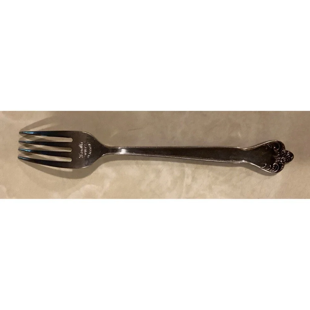 VTG Versailles by MSI Japan 1 Dinner Fork 7-3/8” Stainless Flatware Floral